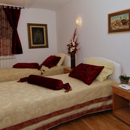 Villa Forever Beograd Ngoại thất bức ảnh