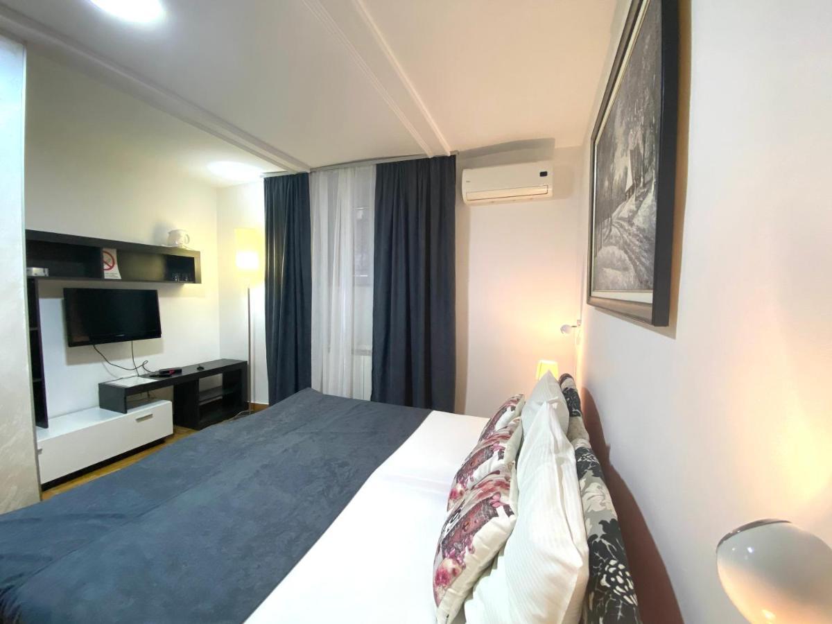 Villa Forever Beograd Ngoại thất bức ảnh