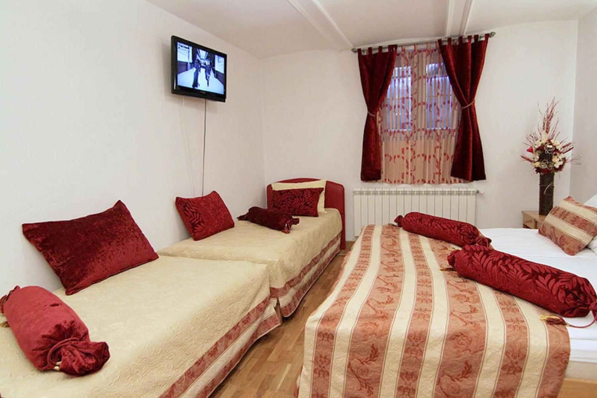 Villa Forever Beograd Phòng bức ảnh