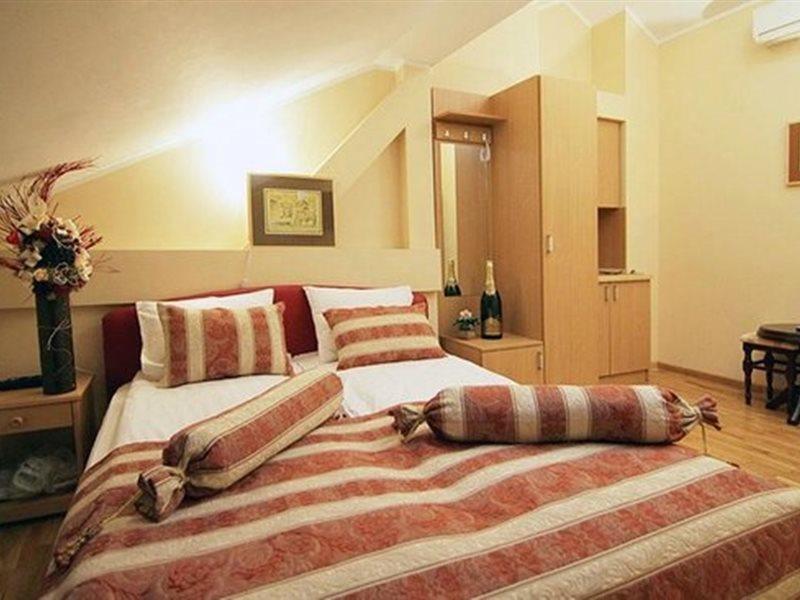 Villa Forever Beograd Ngoại thất bức ảnh